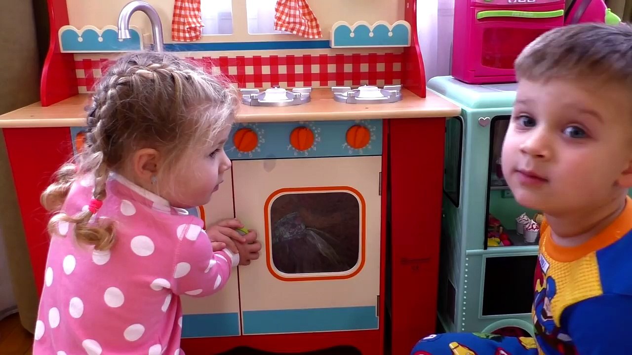 Bebé mala nacido muñeca en muñeco bebé que llora Bon nueva niños malos casa de muñecas diana