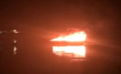 Sürat Teknesi Çayır Çayır Yandı, 2 Kişi Yaralandı