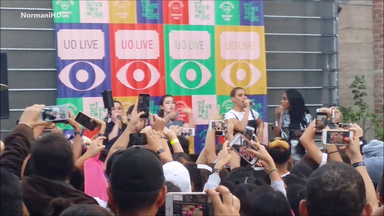 1-DOWN Fifth Harmony UO Live in Los Angeles 08/25/17