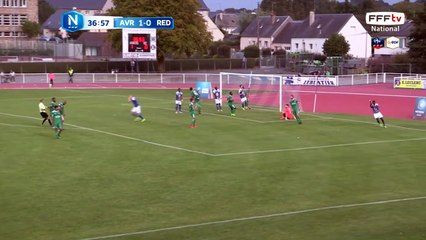 Belle combinaison sur coup franc !