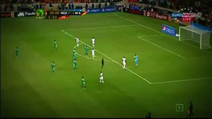 Kupa sevinciyle hakemi taciz etmek