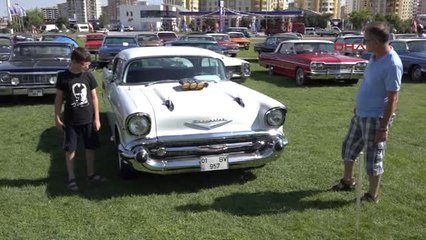 Kayseri Amerika'dan Gelen Otomobil Klasik Otolar Festivalinde
