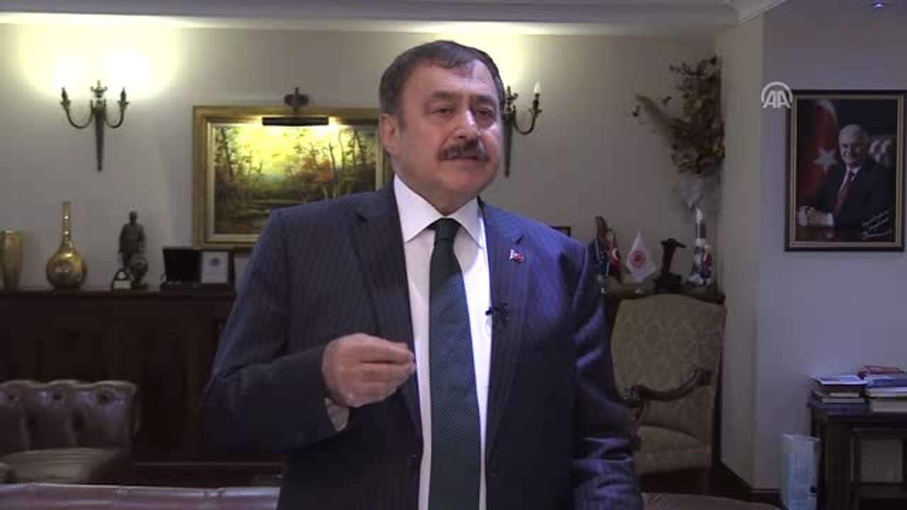 Bakan Eroğlu'ndan Sanatçı Haluk Levent'e Davet