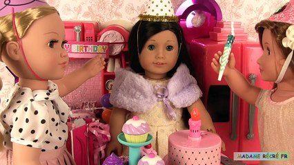 Anniversaire Poupée American Girl Doll Birthday Party Gâteau et Surprises