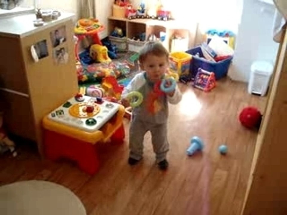 Je danse, je joue... je mets le souk !! - Oct 07