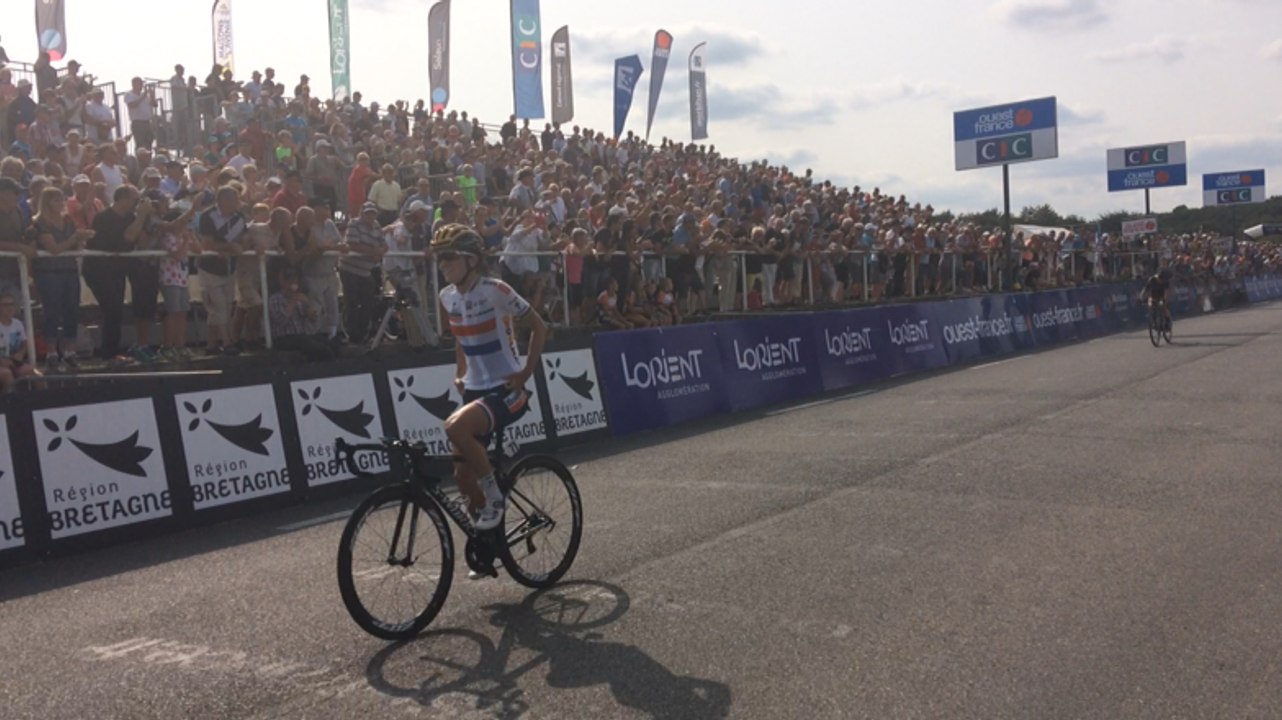 Arrivée spectaculaire chez les féminines