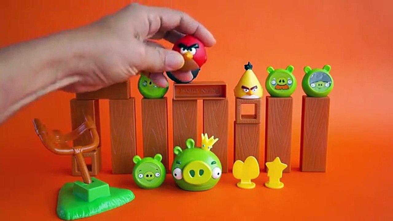 Angry Birds Knock On Wood Game Playset Real Life Playing Toy in Action Unboxing Review