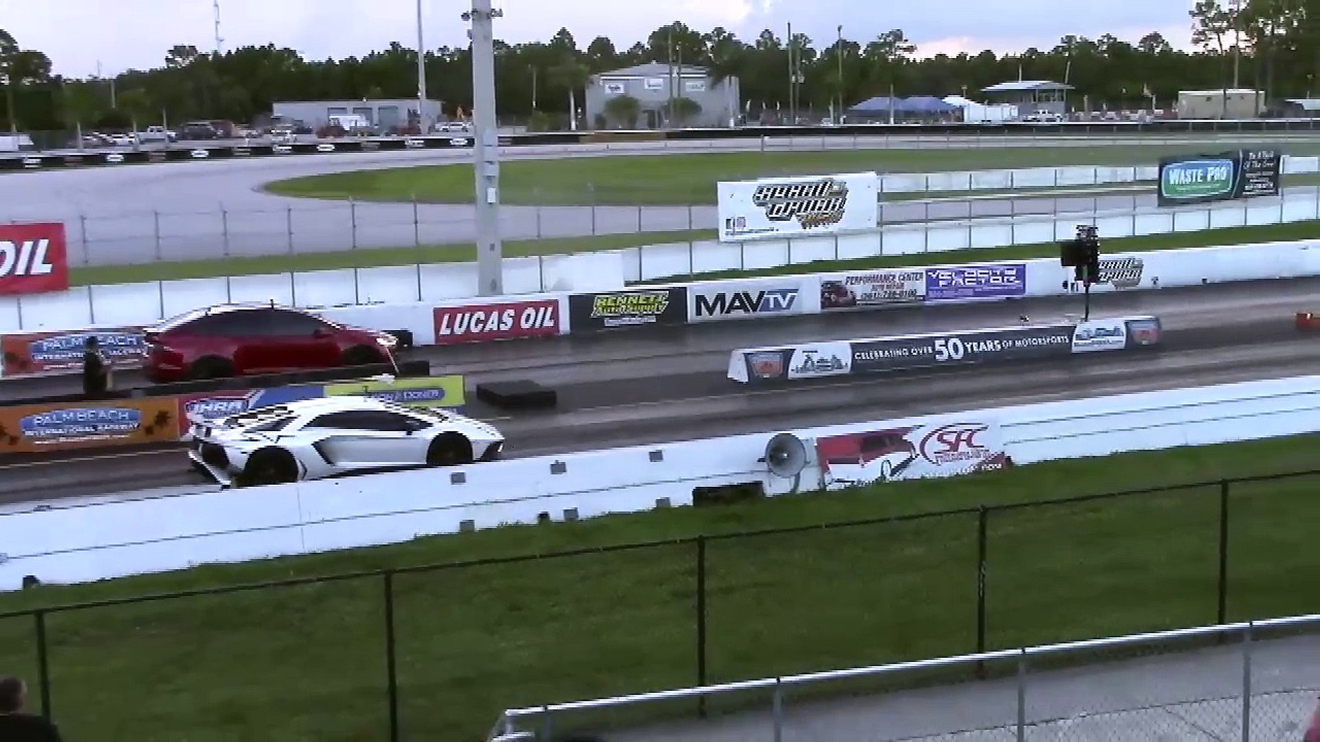 Tesla Model X P100d Ludicrous Sets World Record Vs Lamborghini Aventador Sv Drag Racing 1 4 Mile