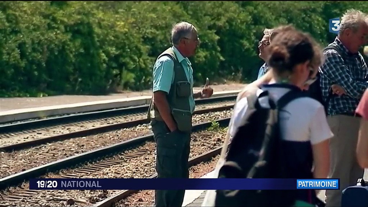 Bouches-du-Rhône: à la découverte du train de la côte bleue