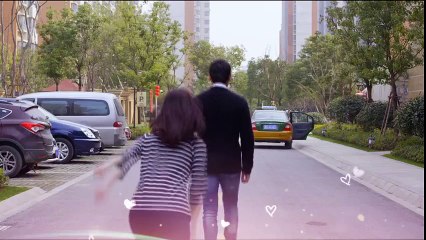 Don't go breaking my heart - Trailer 1