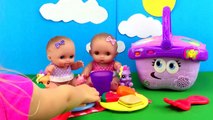 Bébé bain heure du coucher poupée poupées la famille doigt aliments infirmière pique-nique jouer jumelle Lil cutesies doh