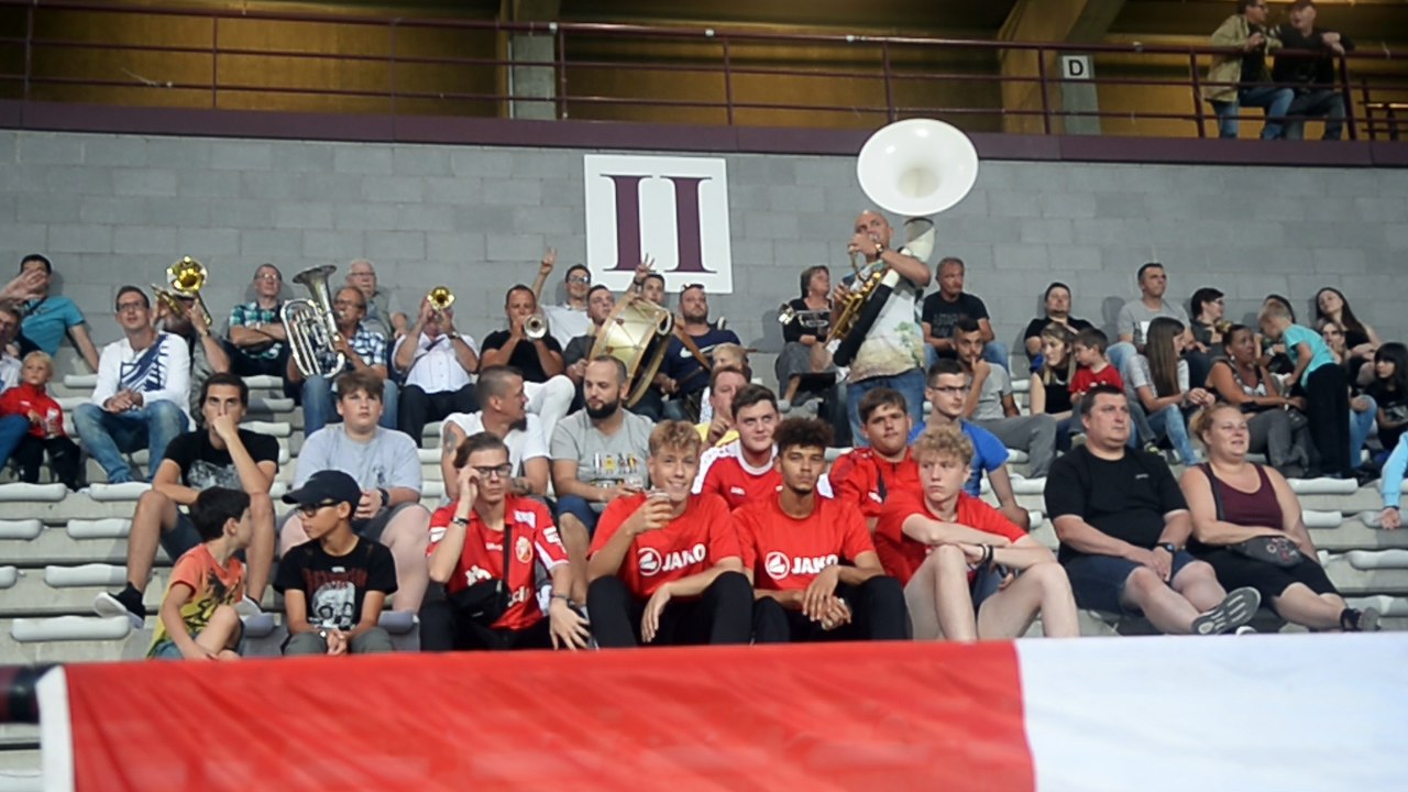 Ambiance au derby RAQM-RFB (6/6). Vidéo Eric Ghislain