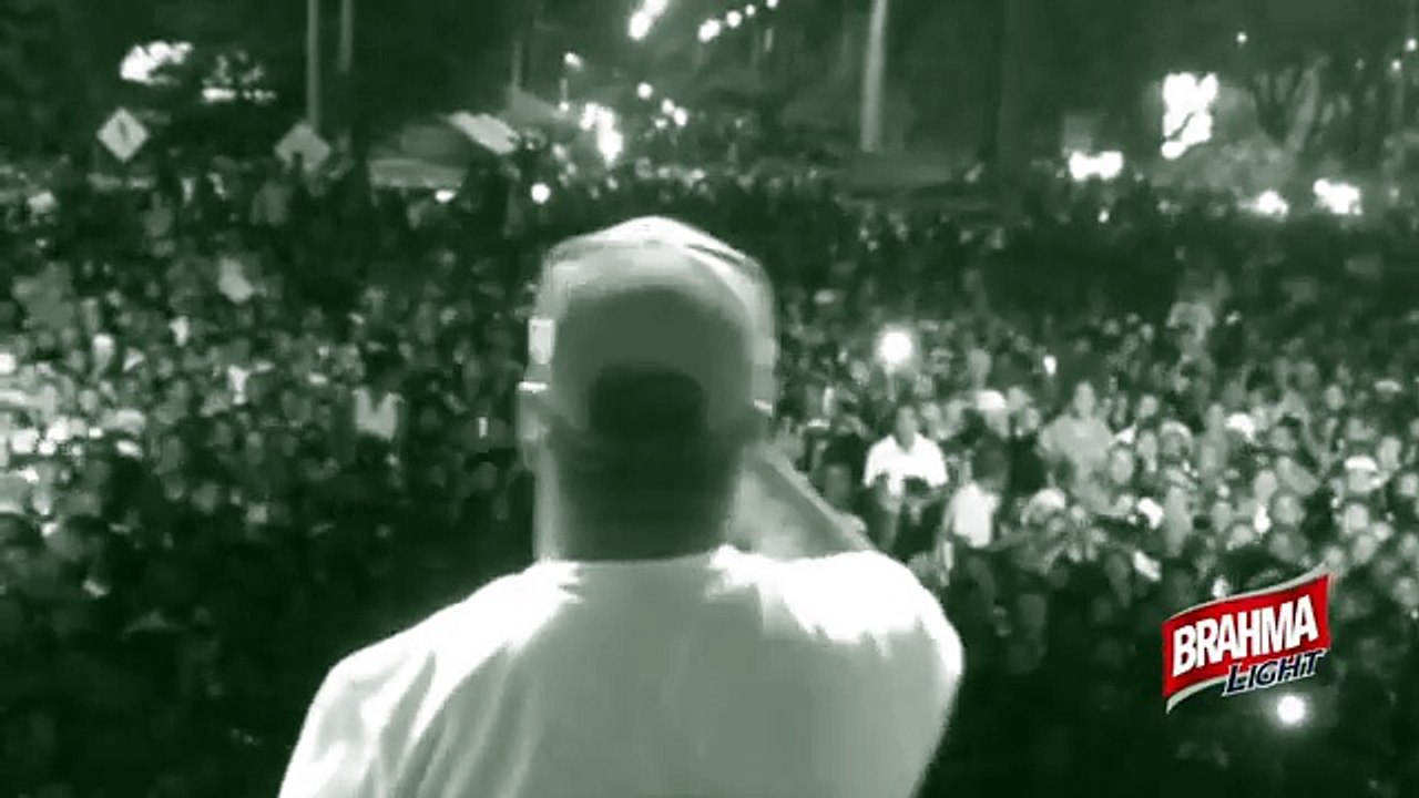 El Lapiz conciente invita a sus fans a celebrar sus 15 años en la musica