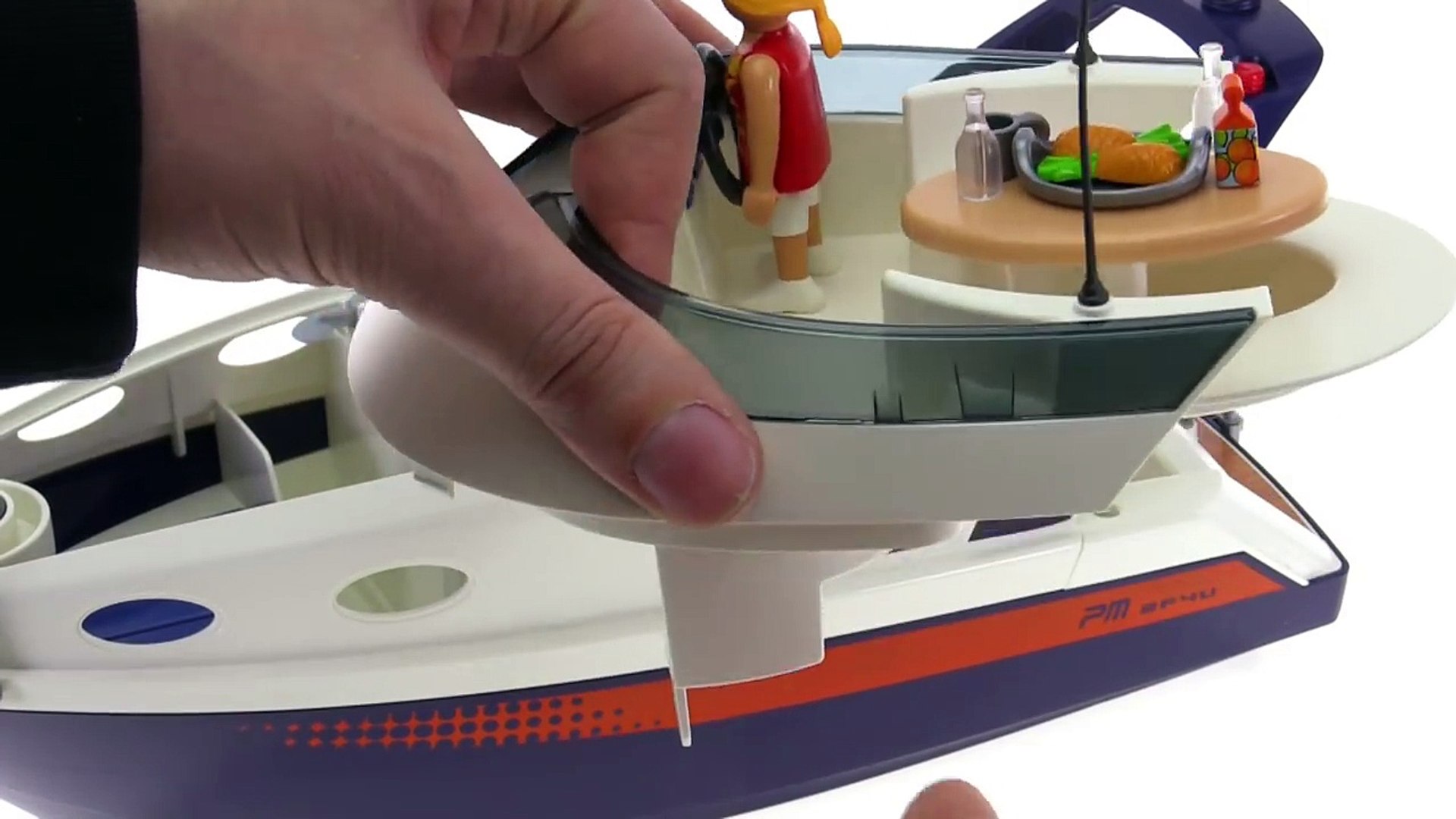 playmobil summer fun boat