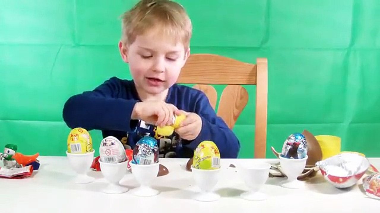 Et des œufs homme Araign? e déballant 6 kinder surprise 1 maxi surprise phineas ferb hd