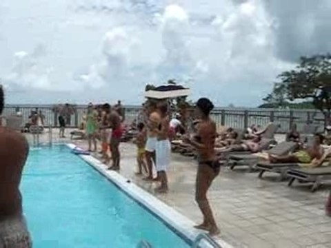 crazy signs aux club med