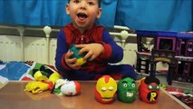 Batman Kinder Play-Doh Surprise Egg with DC Superhero Batman Toys Unboxing by KID CITY