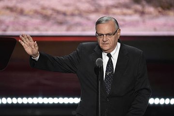Trump sparks bipartisan criticism with Arpaio pardon