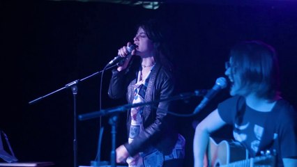 Steven Wilson & Ninet Tayeb - People Who Eat Darkness (London HMV 18Aug17)