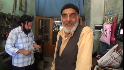 Bu Sefer Tersi Oldu, Baba Oğlundan Meslek Öğrendi