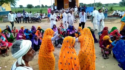 Rajasthani Traditional Customs ladies dance// Marwari Ladies dance in diggi kalyan