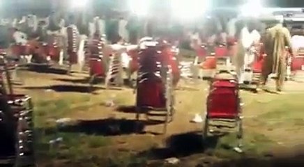 bilawal ka ataaq mein khaali kursion wala thathen maarta samandar