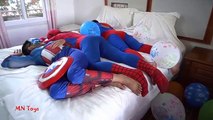 Conferencia de las partes congelado niño poco hombre araña superhéroes en allí pasado elsa vs Spiderman docena de súper casa rescatado