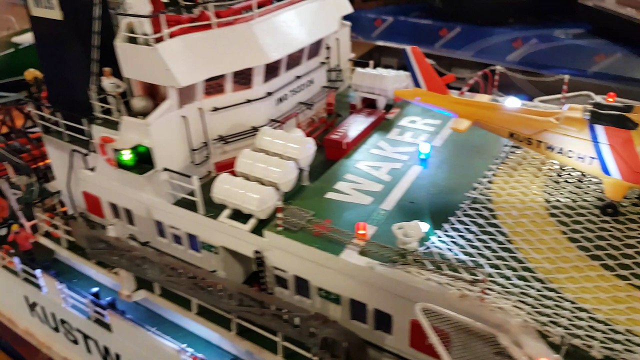 BERGUNGS SCHIFF RETTUNG RESCUE OIL