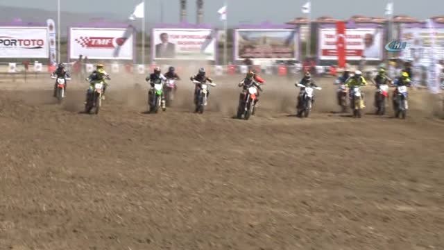 Türkiye Motokros Şampiyonası'nın 5. Ayak Yarışı Afyonkarahisar'da Yapıldı