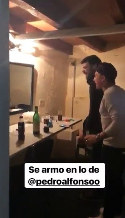 Pedro cantando 1 - 26 de Agosto