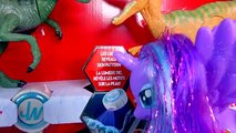 Et exclusif jurassique petit mon poney Princesse objectif avec monde Velociraptor luna fashems