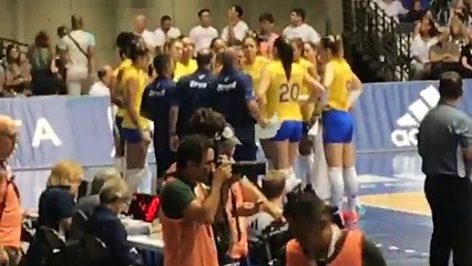 BRASIL x EUA - AMISTOSO 3º SET - VIDEO GRAVADO DO CELULAR - 27/08/2017