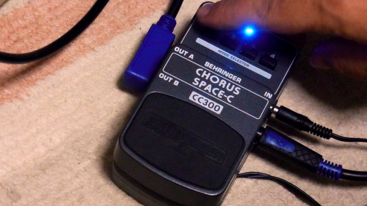 Behringer CC300