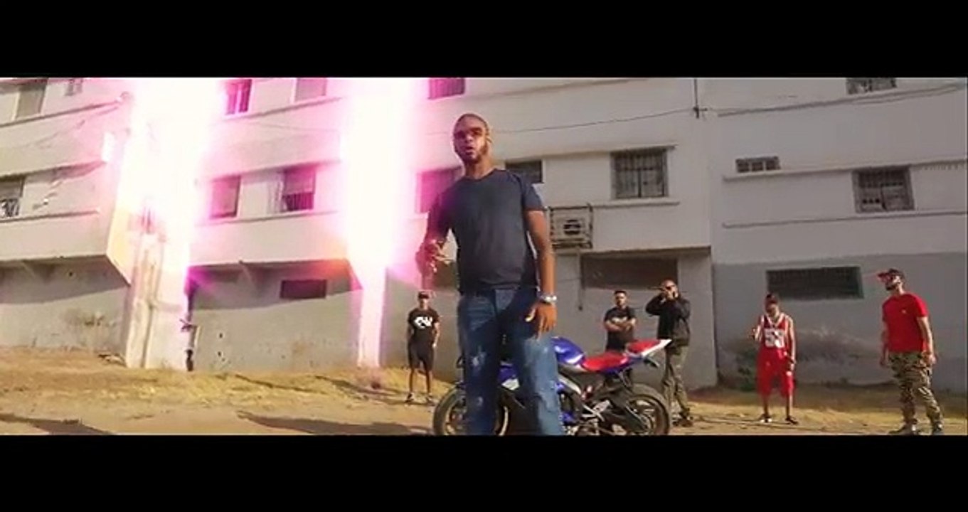 Worms-T - Déclassé - (CLIP OFFICIEL)