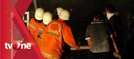 Si Jago Merah Melalap Sebuah Pasar di Mamuju