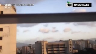 Helicopter circles Caracas before gunshots and bang- BBC News-8Q5I3RWnSuI