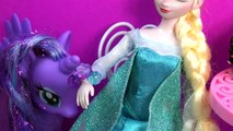 Activité Livre poupée Robe gelé film tenues reine jouet vers le haut en haut bois en bois Elsa disney playset