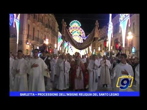 Barletta | Processione dell'insigne Reliquia del Santo Legno