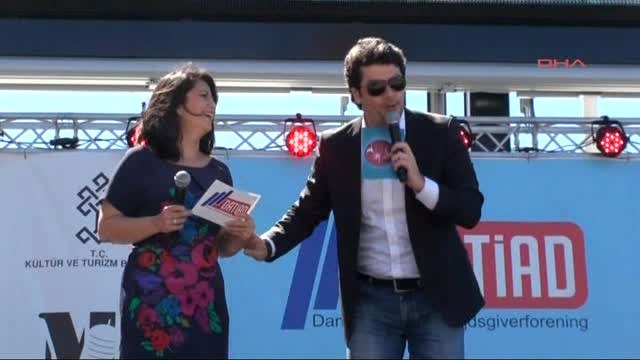 Vatan Şaşmaz'ın Arşiv Görüntüleri