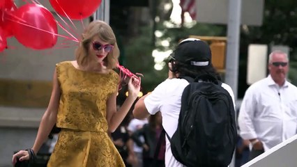 Taylor Swift - Look What You Made Me Do (Music Video)