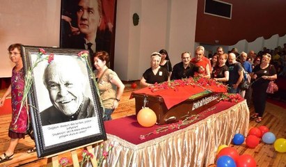 Muzaffer İzgü için tören düzenlendi