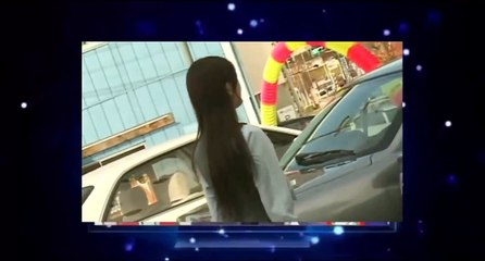 キスはドラマチック車屋さんの美人社員は買ってもらうためにどこまでしてくれるのか！。キスまで発展 2016