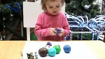 Des balles jouer jouets déballage doh doh balles de jouet surprise surprise