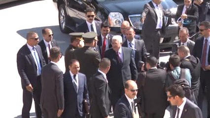 Filistin Devlet Başkanı Abbas, Anıtkabir'i Ziyaret Etti