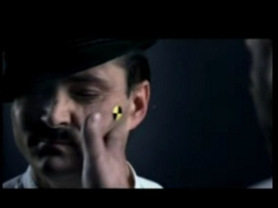 Collision | Pub Renault