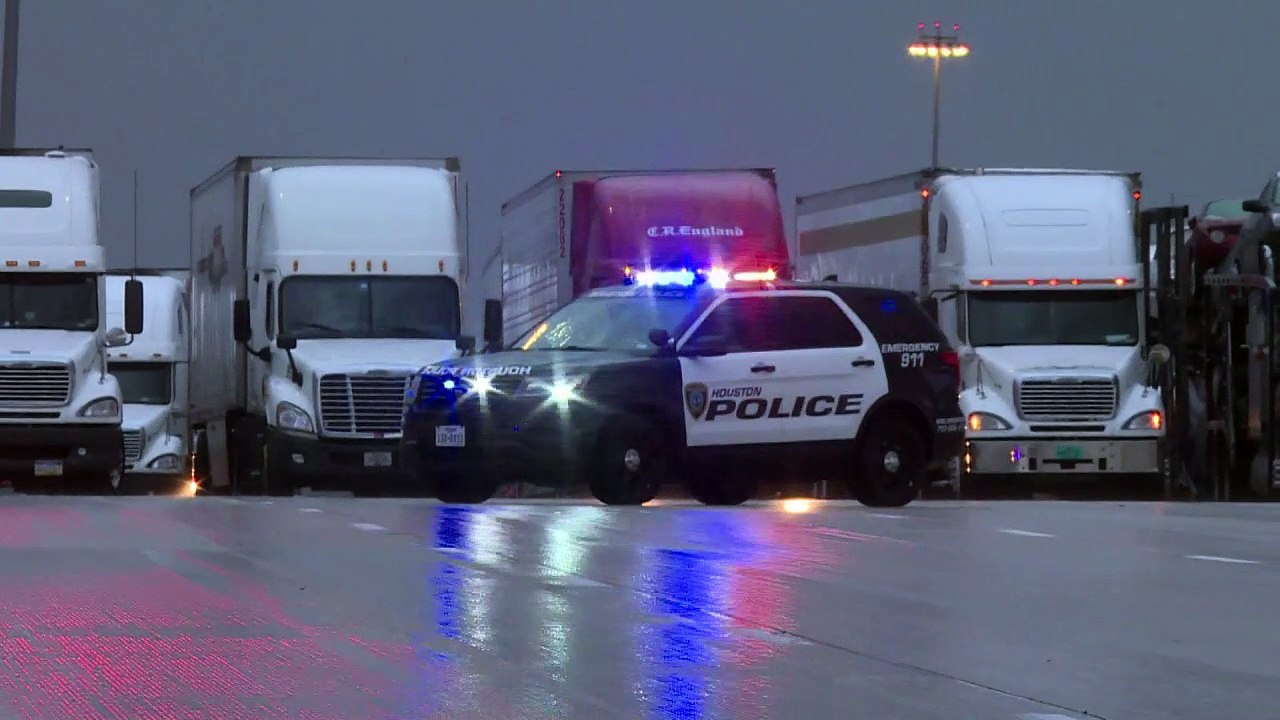 'Harvey' stürzt Houston ins Flutchaos