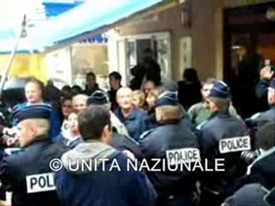 rassemblement contre le conseil des ministres - octobre 2007  Conseil des Ministres en Corse
