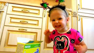 Bad Baby and giant spider attacks Funny girl Johny Johny Yes Papa Video for kids Pretend Play