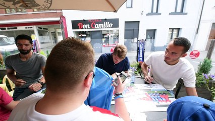 Les joueurs de Bruges a la rencontre de leurs fans, à Jambes.