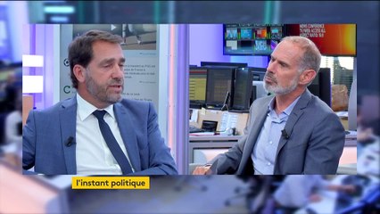 "Certains veulent faire vivre des insurrections populaires", lance Castaner en ciblant Mélenchon